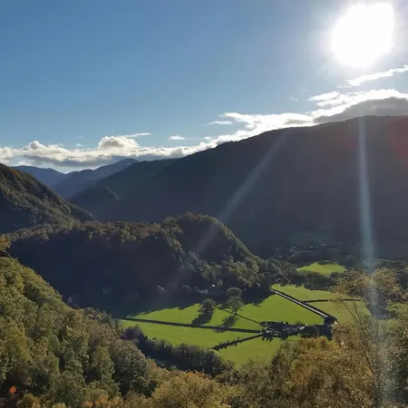 Field House 別荘 *